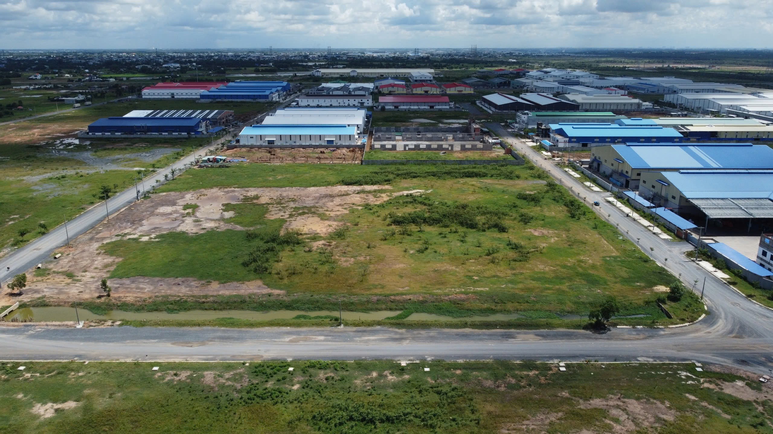 Thuê nhà xưởng gần TPHCM . Tại sao Doanh nghiệp lại chọn xã Mỷ Hạnh - Tây Ninh