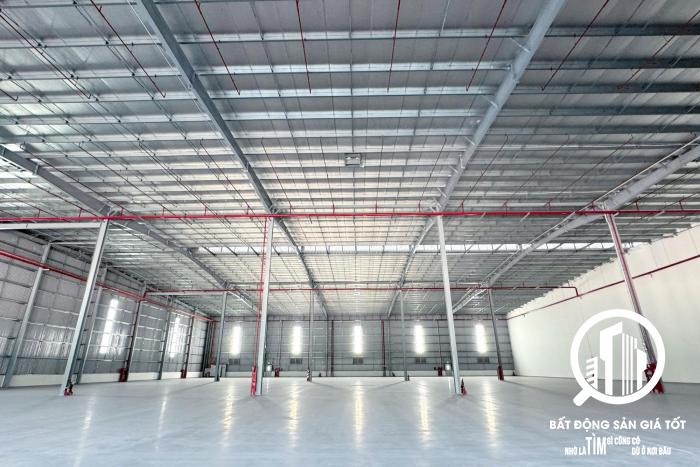 Cho thuê nhà xưởng mới 4800m2 KCN Bến Lức Long An