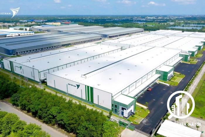 Nhà xưởng cho thuê  4072m2 mới tinh KCN Bến Lức Long An